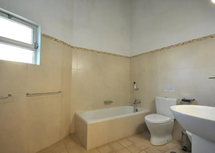 Holiday home In With Pool And Golf Almancil